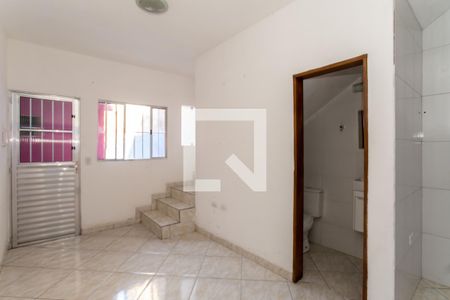 Casa para alugar com 50m², 2 quartos e 1 vagaSala