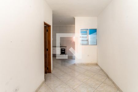 Sala de casa para alugar com 2 quartos, 50m² em Jardim Nova Cidade, Guarulhos