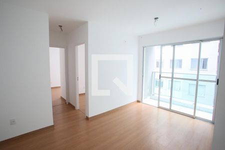 Sala de apartamento para alugar com 2 quartos, 50m² em Pechincha, Rio de Janeiro