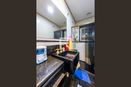 Casa à venda com 186m², 2 quartos e 2 vagasBanheiro