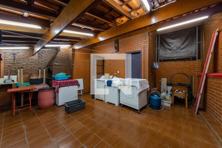 Casa à venda com 186m², 2 quartos e 2 vagasÁrea Externa