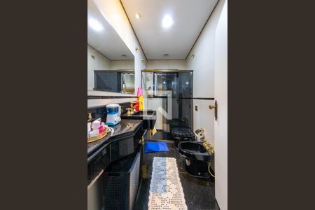 Casa à venda com 186m², 2 quartos e 2 vagasBanheiro