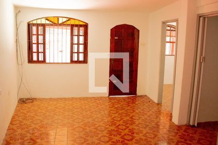 Sala de casa para alugar com 3 quartos, 105m² em Vila Curuçá, São Paulo