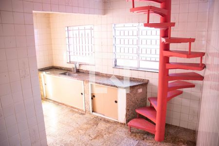 Casa para alugar com 105m², 3 quartos e 3 vagas Casa para alugar com 105m², 3 quartos e 3 vagasCozinha