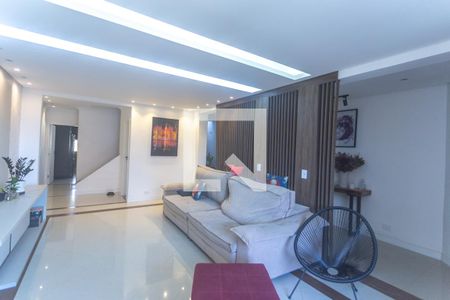 Sala de estar de casa à venda com 2 quartos, 250m² em Jardim Portugal, São Bernardo do Campo