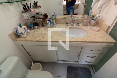 Apartamento à venda com 67m², 2 quartos e 2 vagasBanheiro