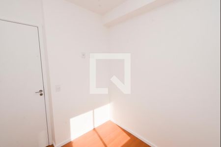 Quarto 1 de apartamento para alugar com 2 quartos, 35m² em Parque Vitória, São Paulo