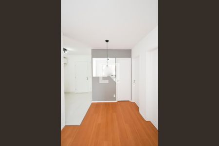 Sala de apartamento para alugar com 2 quartos, 35m² em Parque Vitória, São Paulo