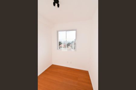Quarto 1 de apartamento para alugar com 2 quartos, 35m² em Parque Vitória, São Paulo