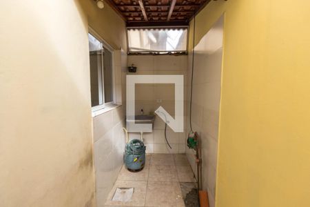 Casa de condomínio para alugar com 58m², 2 quartos e 1 vagaLavanderia
