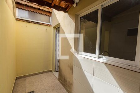 Casa de condomínio para alugar com 58m², 2 quartos e 1 vagaLavanderia