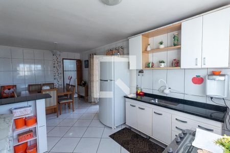 Casa à venda com 412m², 4 quartos e 3 vagasCozinha