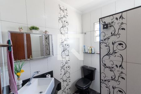 Casa à venda com 412m², 4 quartos e 3 vagasBanheiro 2