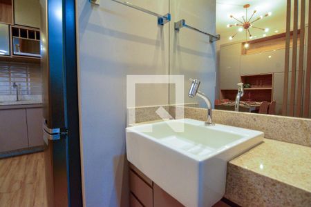 Banheiro de kitnet/studio para alugar com 1 quarto, 45m² em Santo Agostinho, Belo Horizonte