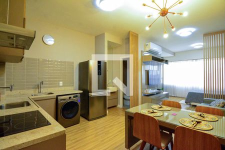 Sala/Cozinha de kitnet/studio para alugar com 1 quarto, 45m² em Santo Agostinho, Belo Horizonte