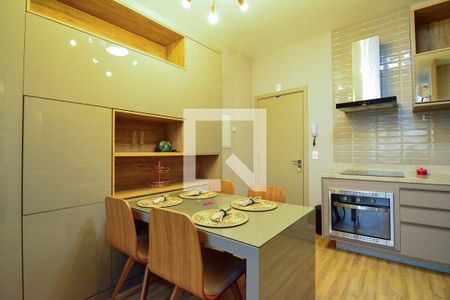 Sala/Cozinha de kitnet/studio para alugar com 1 quarto, 45m² em Santo Agostinho, Belo Horizonte