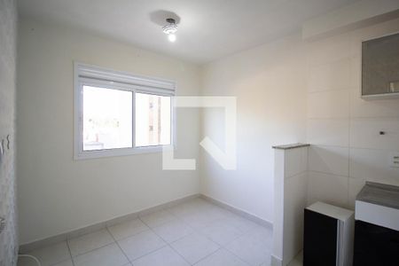 Apartamento à venda com 33m², 2 quartos e sem vaga Apartamento à venda com 33m², 2 quartos e sem vagaSala