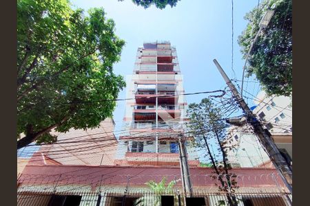 Apartamento à venda com 65m², 3 quartos e 1 vagaFachada