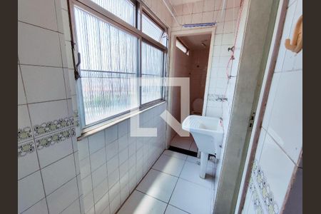 Apartamento à venda com 65m², 3 quartos e 1 vagaÁrea de Serviço