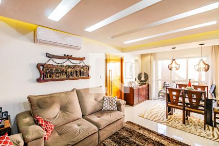 Sala de casa à venda com 4 quartos, 300m² em Vila Almeida, São Paulo