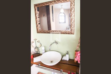 Casa para alugar com 400m², 4 quartos e 5 vagasLavabo Churrasqueira