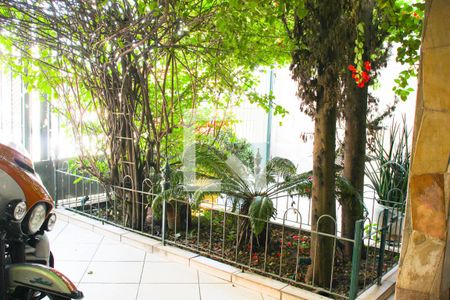 Casa para alugar com 400m², 4 quartos e 5 vagasÁrea externa