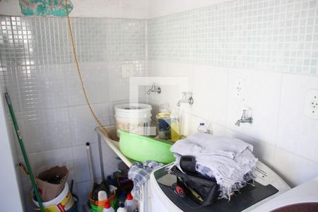 Casa para alugar com 400m², 4 quartos e 5 vagasLavanderia