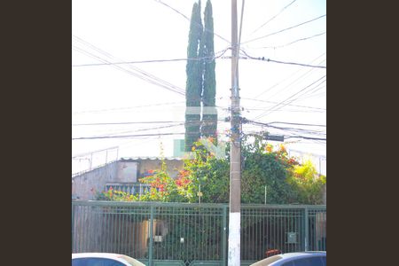 Casa para alugar com 400m², 4 quartos e 5 vagasFachada