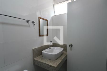 Apartamento para alugar com 65m², 2 quartos e 2 vagas Apartamento para alugar com 65m², 2 quartos e 2 vagasBanheiro Suíte