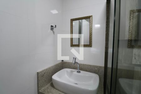 Apartamento para alugar com 65m², 2 quartos e 2 vagas Apartamento para alugar com 65m², 2 quartos e 2 vagasBanheiro Suíte 2