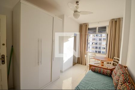 Sala/Quarto de kitnet/studio para alugar com 1 quarto, 25m² em Grajaú, Rio de Janeiro