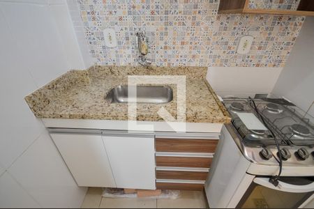 Cozinha de kitnet/studio para alugar com 1 quarto, 25m² em Grajaú, Rio de Janeiro