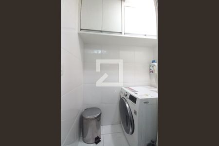 Apartamento à venda com 75m², 3 quartos e 1 vagaÁrea de Serviço