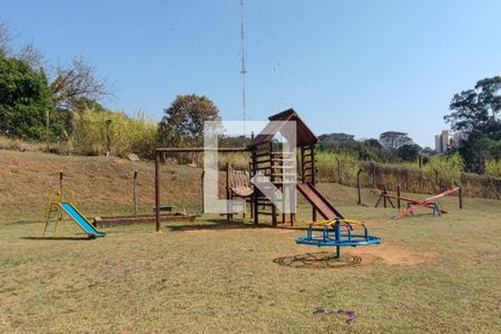 Apartamento à venda com 75m², 3 quartos e 1 vagaÁrea comum - Playground