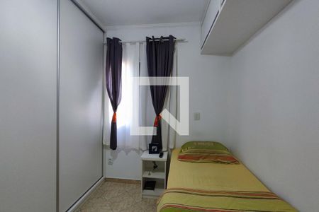 Apartamento à venda com 75m², 3 quartos e 1 vagaQuarto 2