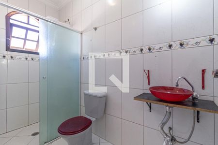 Casa à venda com 240m², 3 quartos e 3 vagasBanheiro da suíte 1