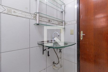 Casa à venda com 240m², 3 quartos e 3 vagasBanheiro da suíte 2