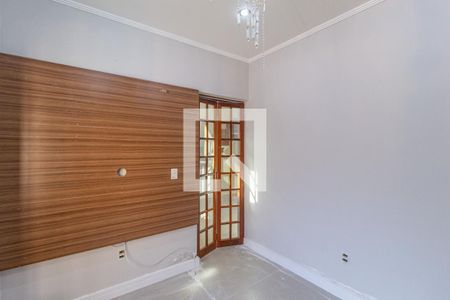 Sala de TV de casa para alugar com 3 quartos, 240m² em Presidente Altino, Osasco