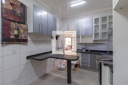 Casa à venda com 240m², 3 quartos e 3 vagasCozinha