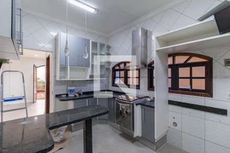 Casa à venda com 240m², 3 quartos e 3 vagasCozinha