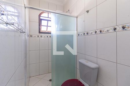 Casa à venda com 240m², 3 quartos e 3 vagasBanheiro da suíte 1