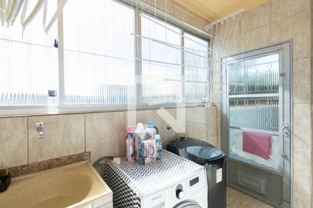 Casa à venda com 360m², 4 quartos e 4 vagas Casa à venda com 360m², 4 quartos e 4 vagasÁrea de Serviço