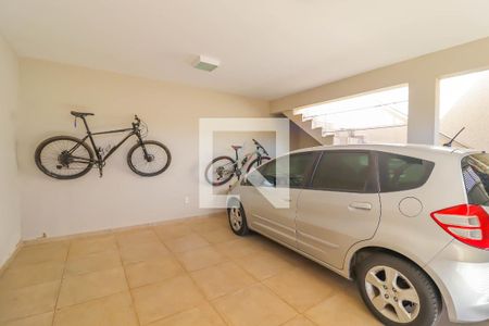 Garagem de casa à venda com 3 quartos, 177m² em Jardim Marambaia Ii, Jundiaí