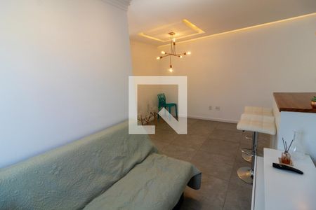 Sala de apartamento para alugar com 2 quartos, 48m² em Jardim Santa Rosa, Taboão da Serra
