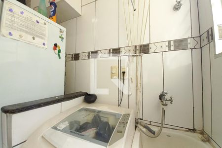 Apartamento à venda com 56m², 2 quartos e 1 vaga Apartamento à venda com 56m², 2 quartos e 1 vagaÁrea de Serviço