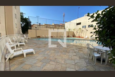 Apartamento à venda com 70m², 3 quartos e 1 vagaÁrea comum - Piscina