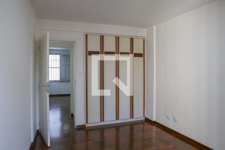 Apartamento à venda com 120m², 3 quartos e 2 vagasQuarto 2