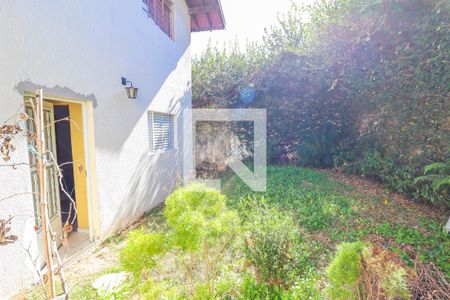 Casa à venda com 600m², 6 quartos e 4 vagasQuintal