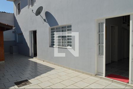 Casa à venda com 310m², 5 quartos e 3 vagasÁrea comum - Churrasqueira