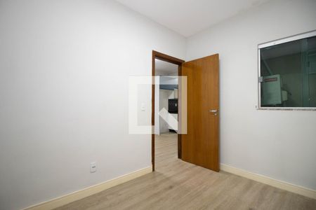 Quarto 1 de apartamento para alugar com 2 quartos, 45m² em Setor Habitacional Vicente Pires, Brasília
